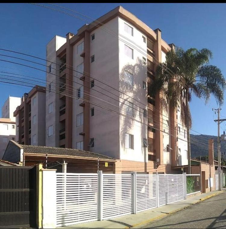 Apto - Centro C Vista * Ubatuba
